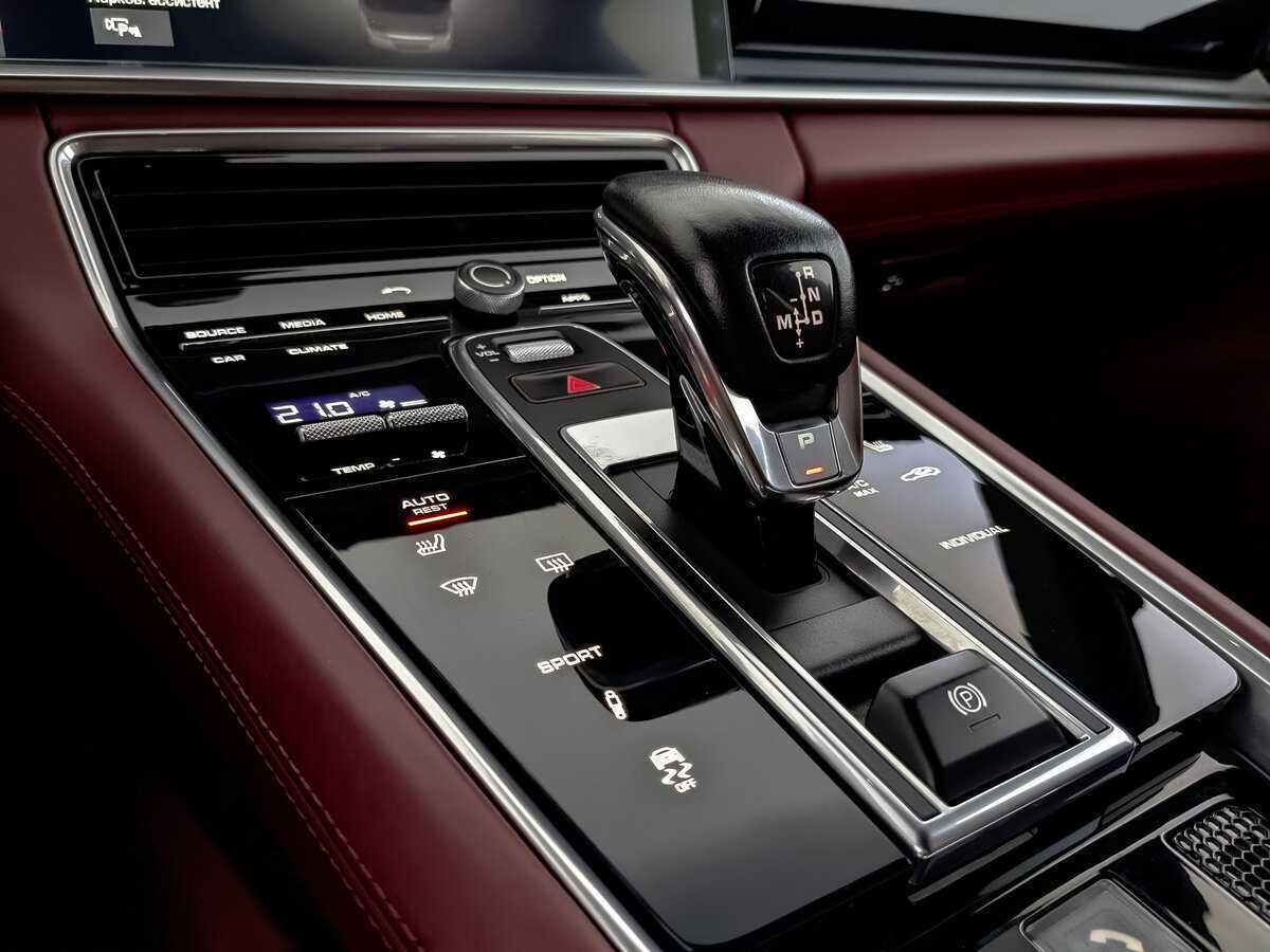 Б/У Порш Панамера 2019 года. Фото: #27