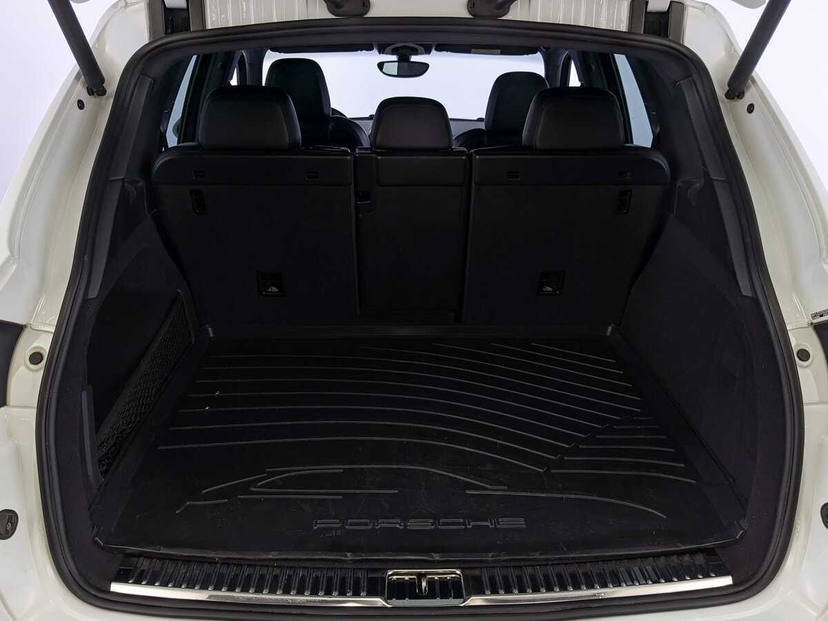 Б/У Порш Кайен 2016 года. Фото: #9