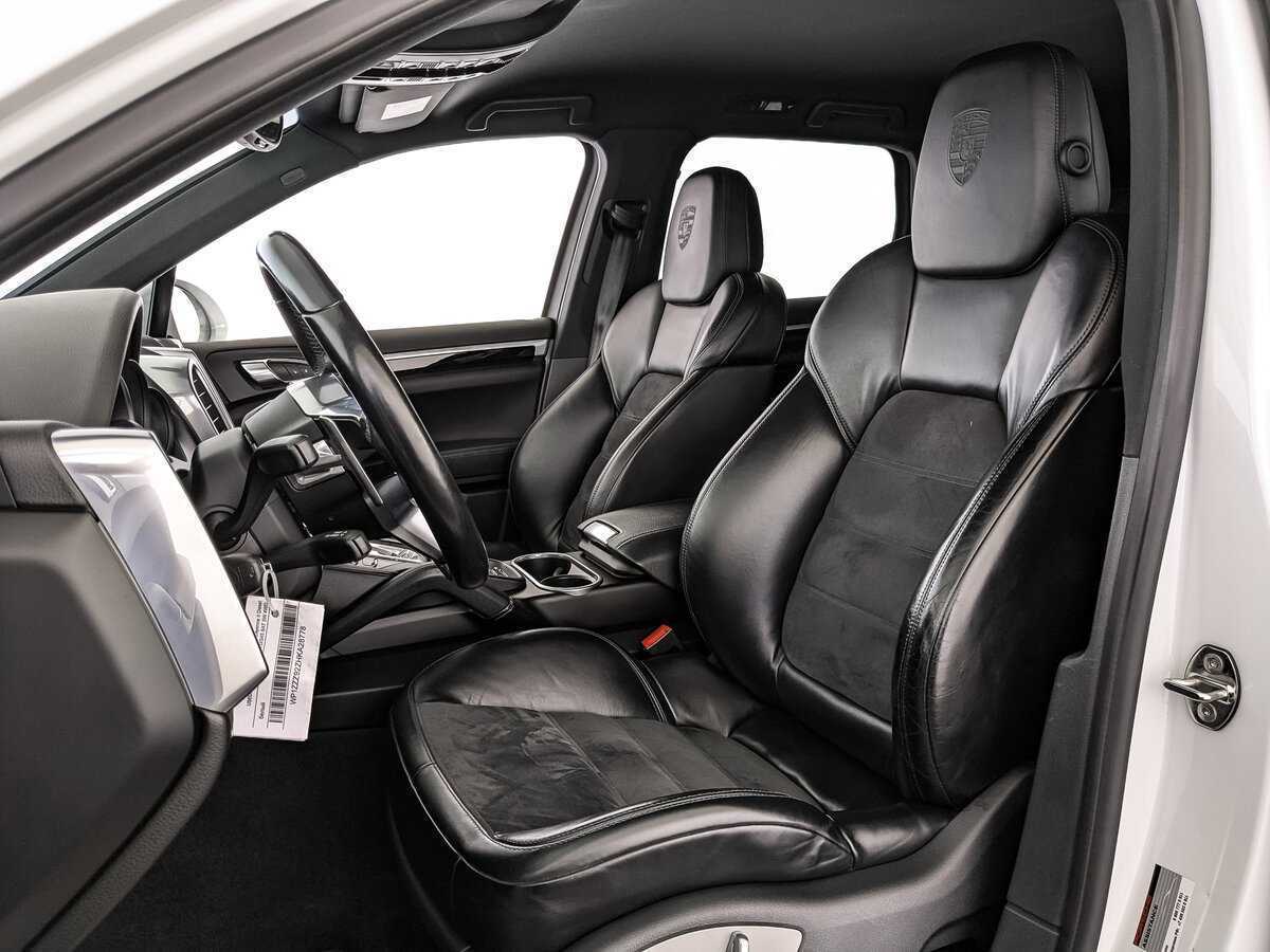 Б/У Порш Кайен 2016 года. Фото: #17