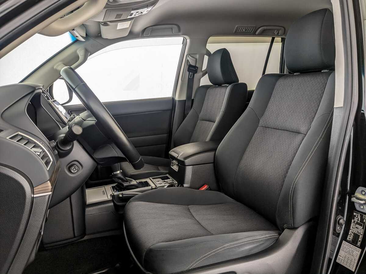 Б/У Тойота Лэнд Крузер Прадо 2021 года. Фото: #17