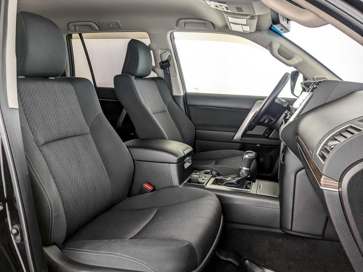 Б/У Тойота Лэнд Крузер Прадо 2021 года. Фото: #21