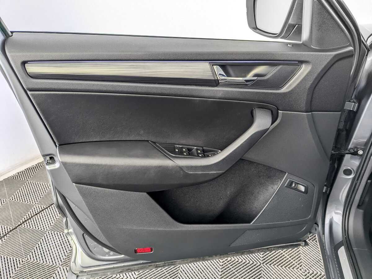 Б/У Шкода Кодиак 2020 года. Фото: #16