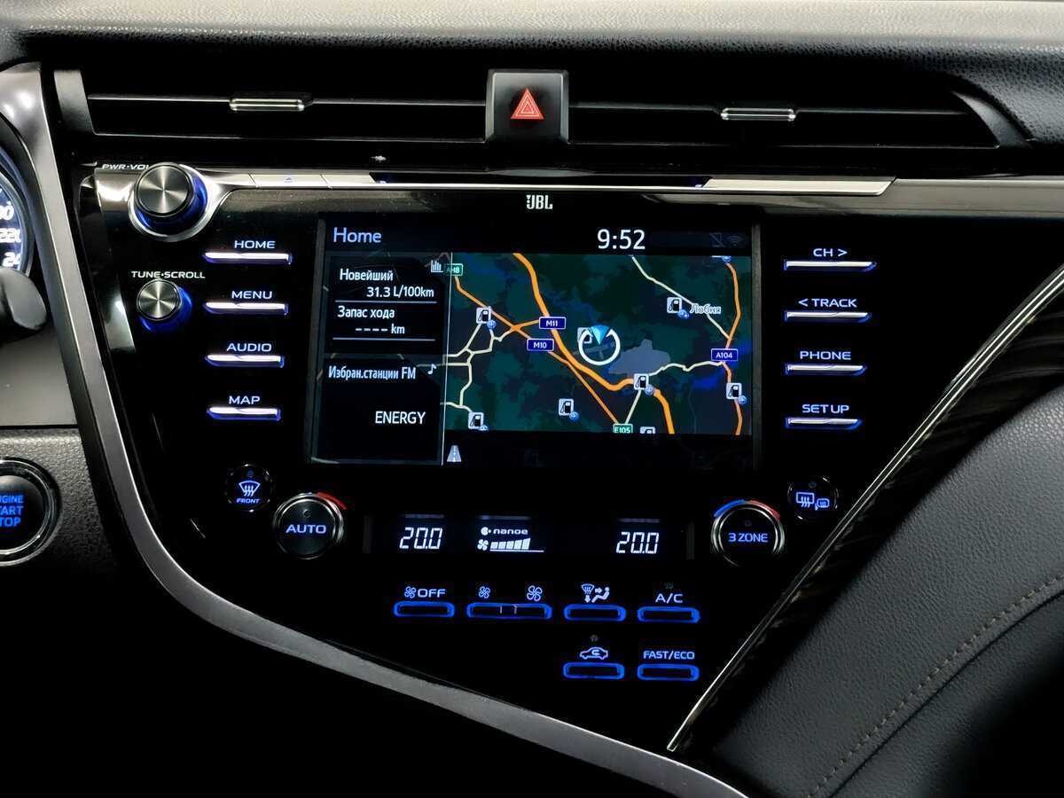 Б/У Тойота Камри 2019 года. Фото: #14