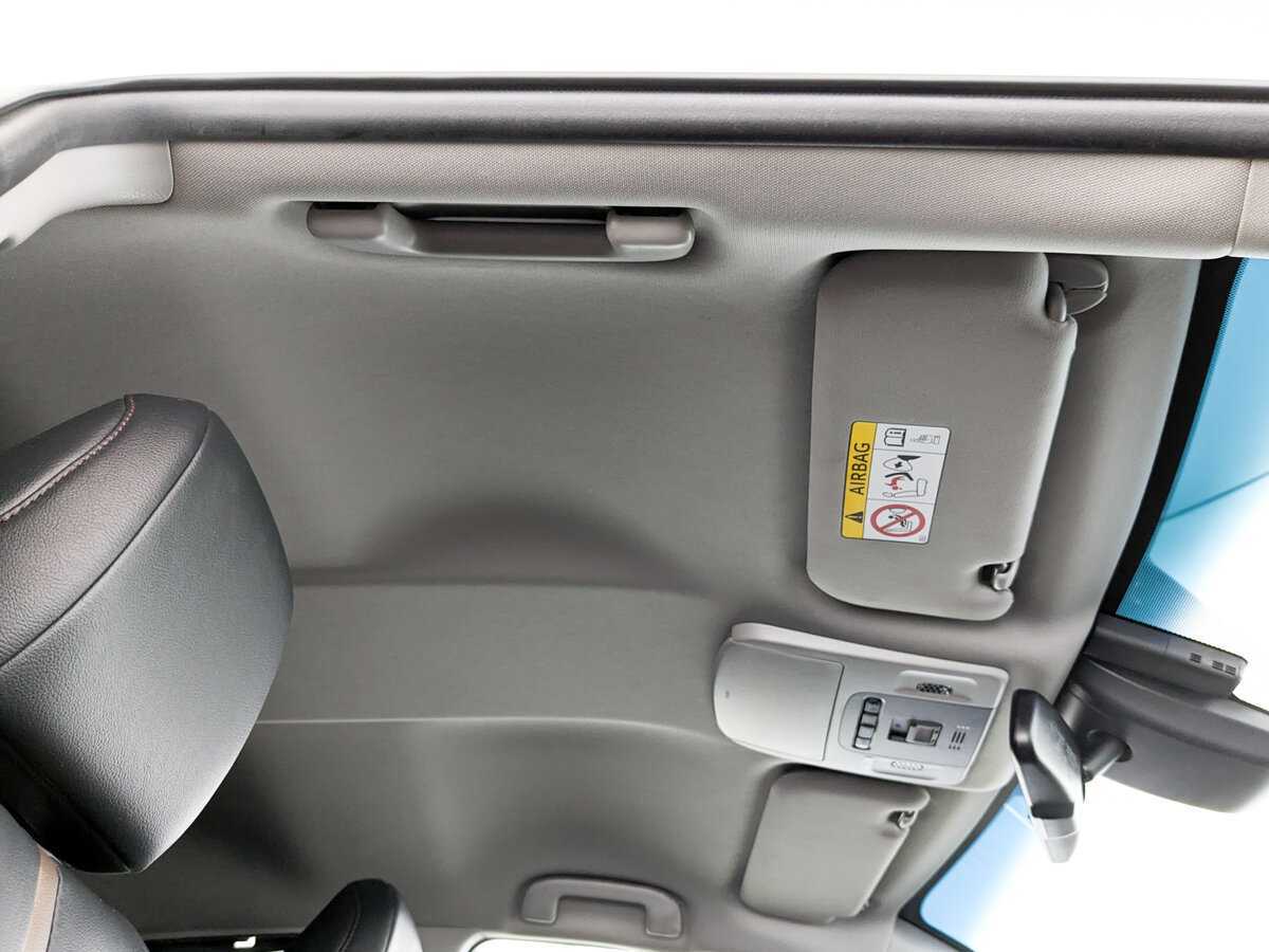 Б/У Тойота Камри 2019 года. Фото: #22