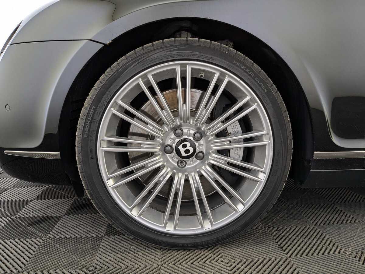 Б/У Бэнтли Континенталь ГТ 2008 года. Фото: #11