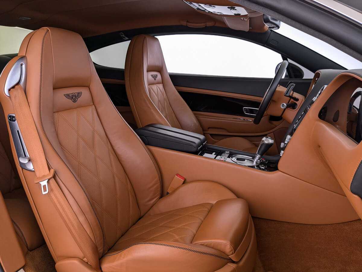 Б/У Бэнтли Континенталь ГТ 2008 года. Фото: #22