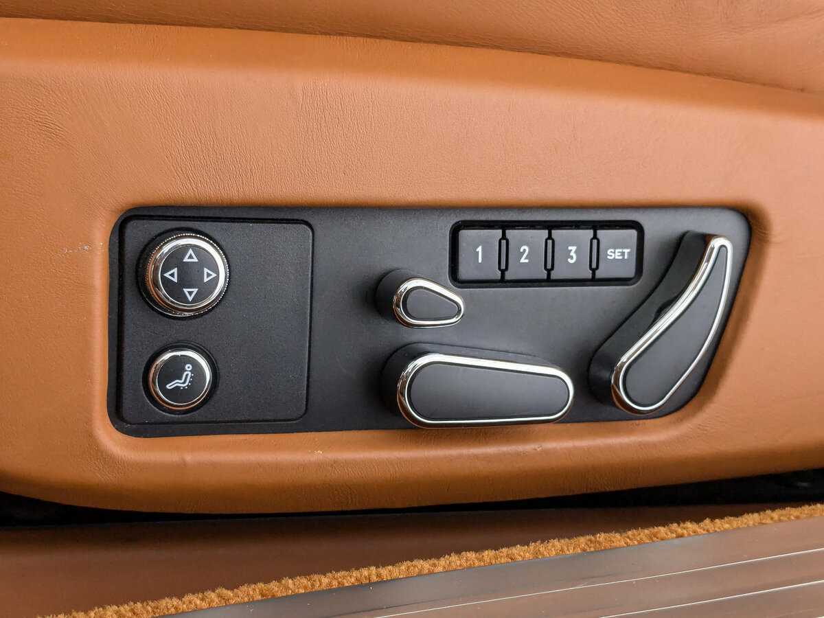 Б/У Бэнтли Континенталь ГТ 2008 года. Фото: #24