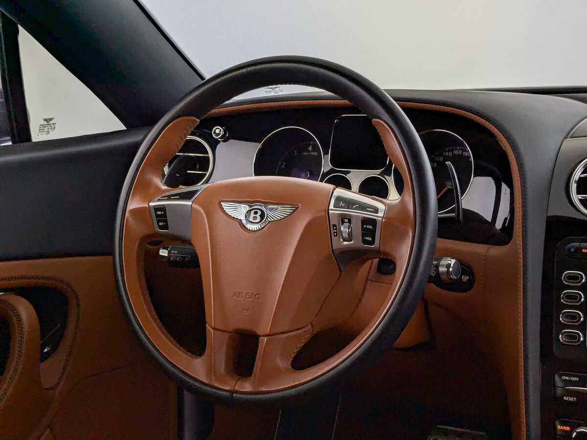 Б/У Бэнтли Континенталь ГТ 2008 года. Фото: #27