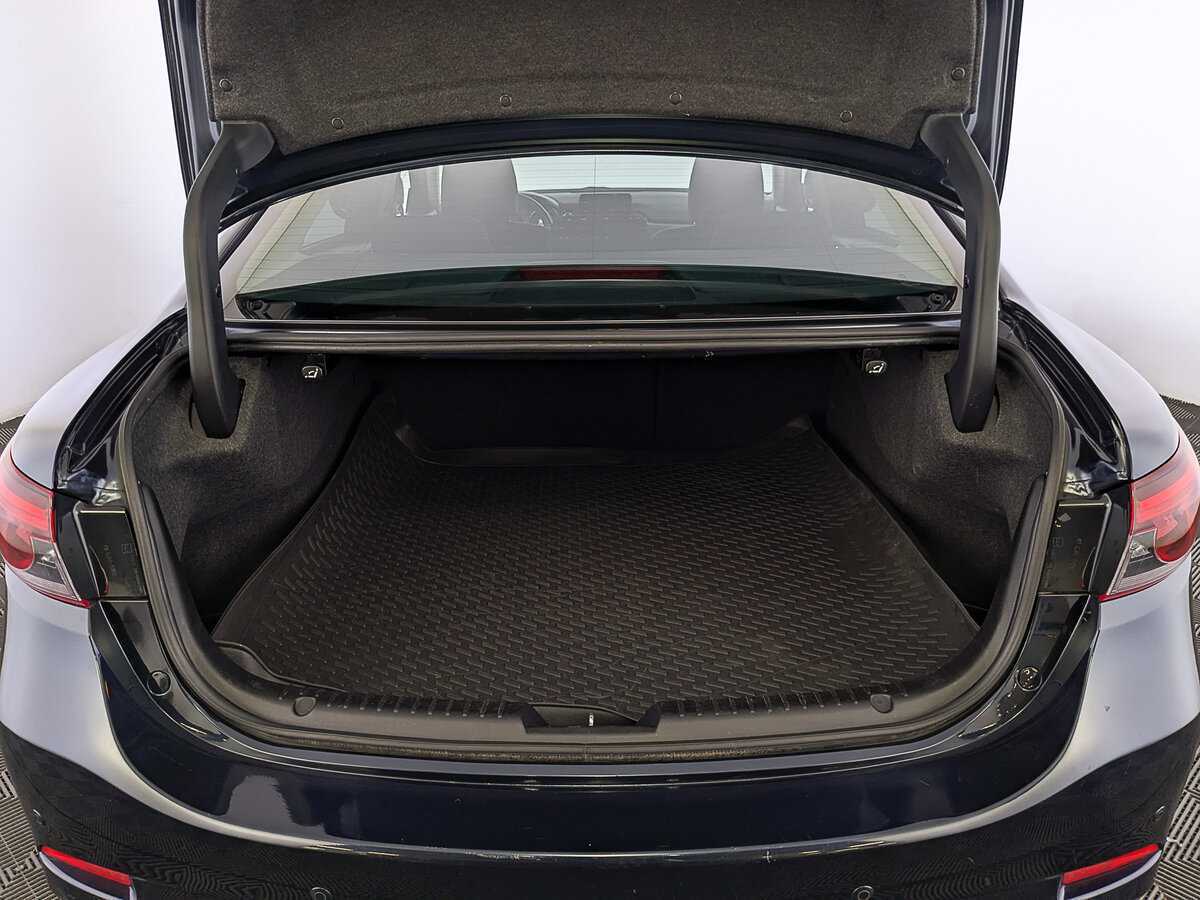 Б/У Мазда 6 2018 года. Фото: #9