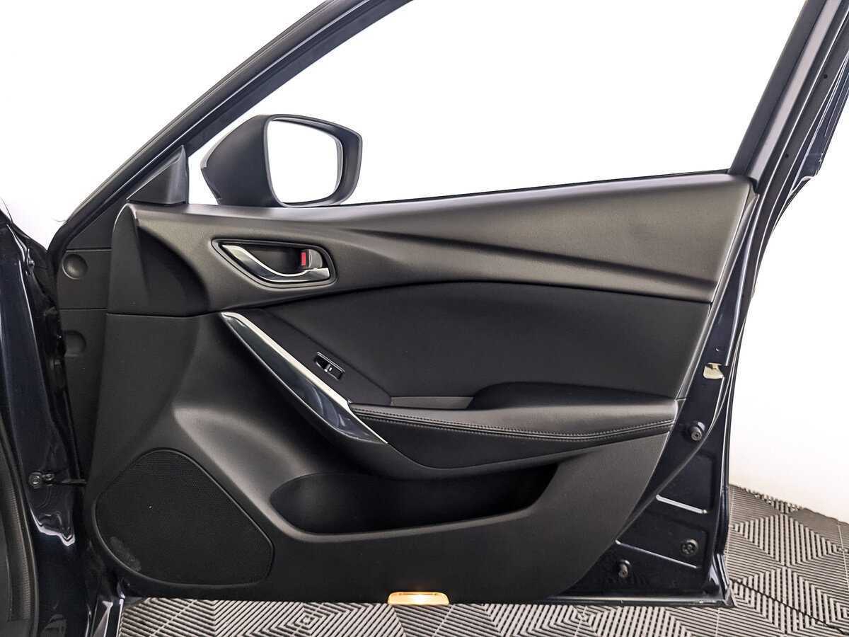 Б/У Мазда 6 2018 года. Фото: #24