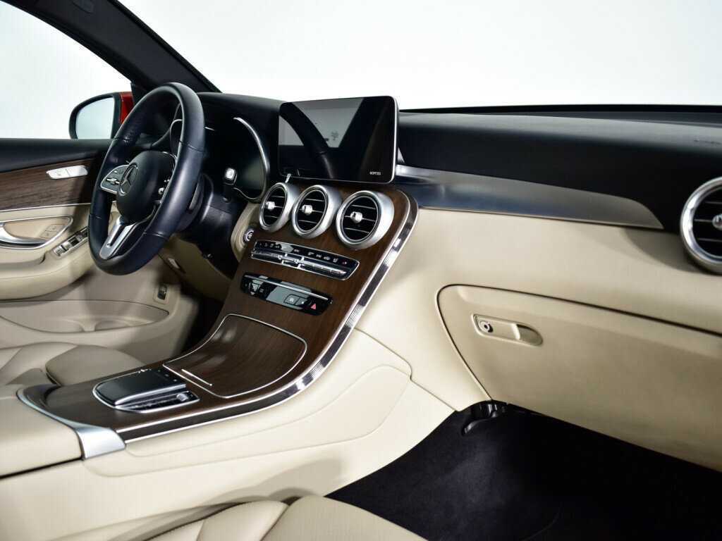 Б/У Мерседес-Бенц ГЛЦ Купе 2021 года. Фото: #8