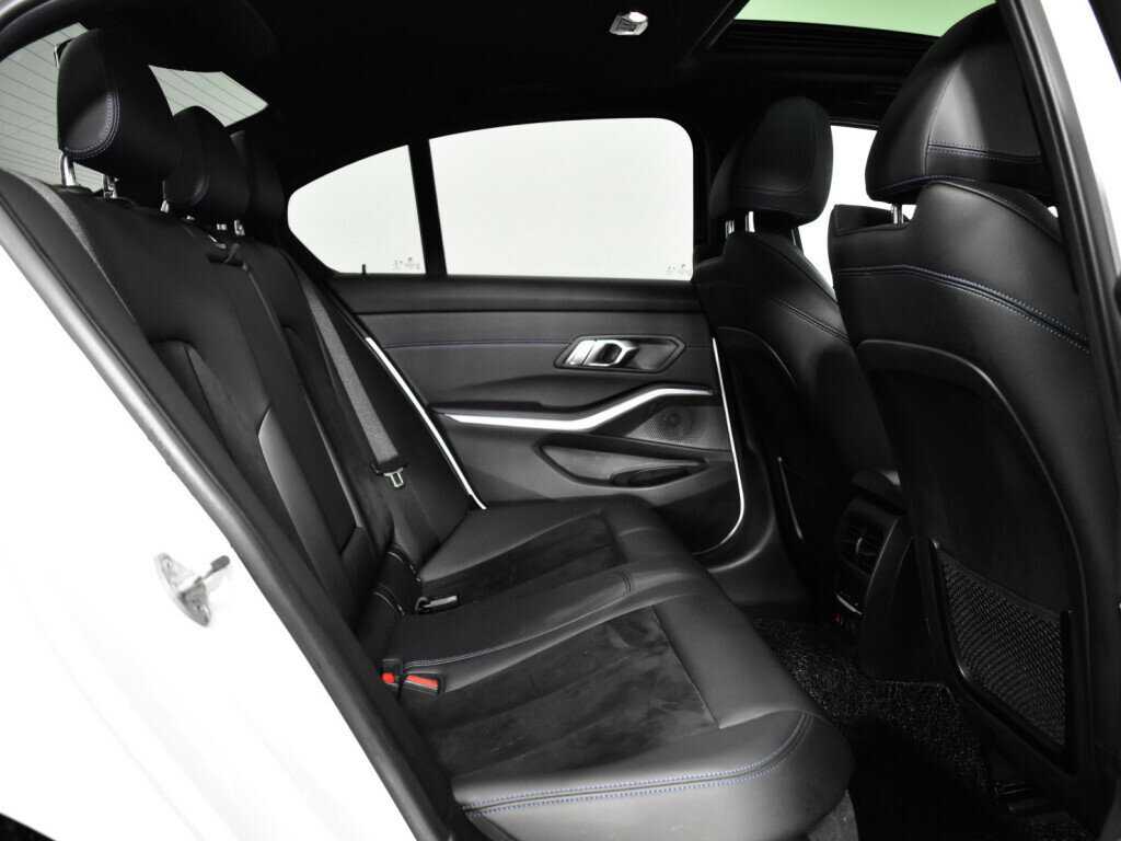 Б/У БМВ 3 серии 2021 года. Фото: #9