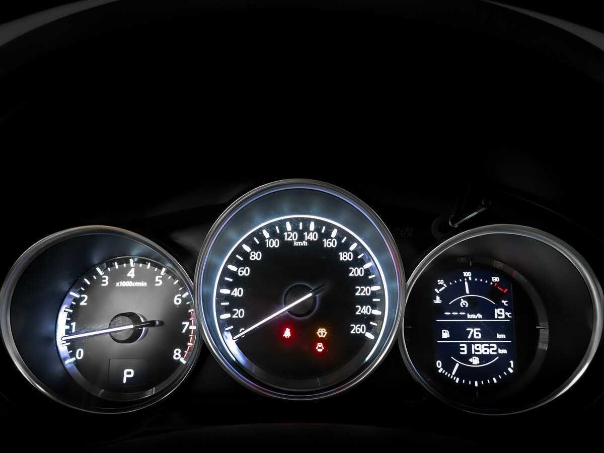 Б/У Мазда Ц-Икс-5 2020 года. Фото: #12