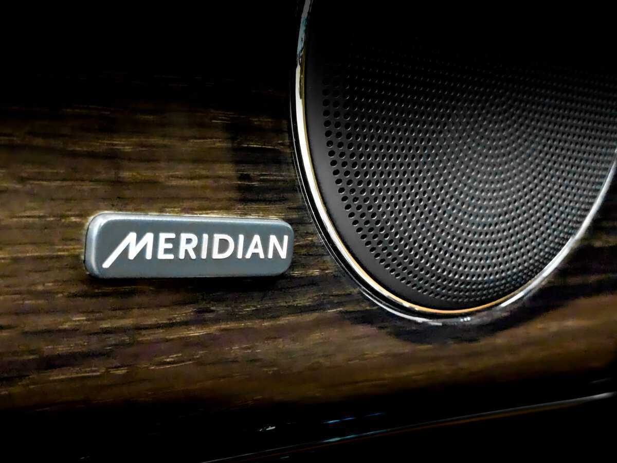 Б/У Ягуар ИксДжи 2017 года. Фото: #28