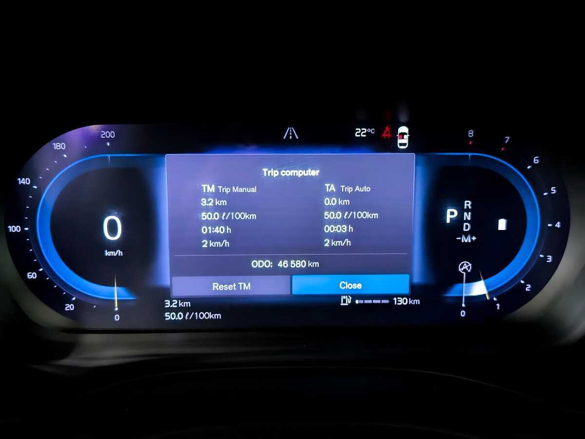 Б/У Вольво ИксЦ60 2021 года. Фото: #12