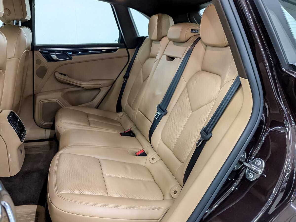 Б/У Порш Макан 2017 года. Фото: #11