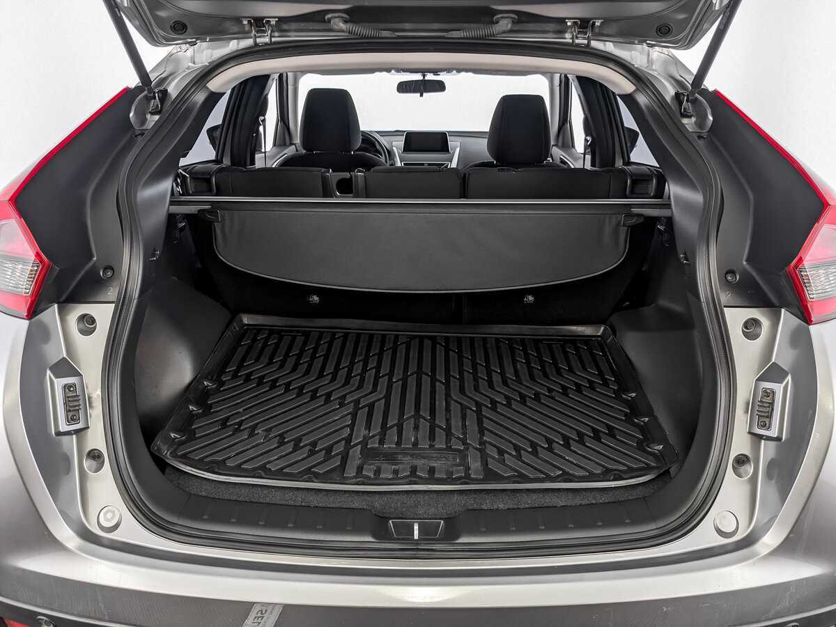 Б/У Митсубиши Еклипс Кросс 2019 года. Фото: #9