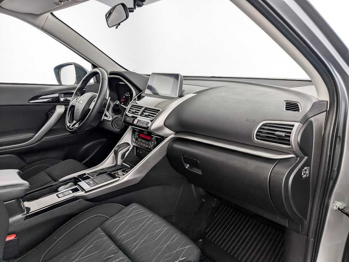 Б/У Митсубиши Еклипс Кросс 2019 года. Фото: #10