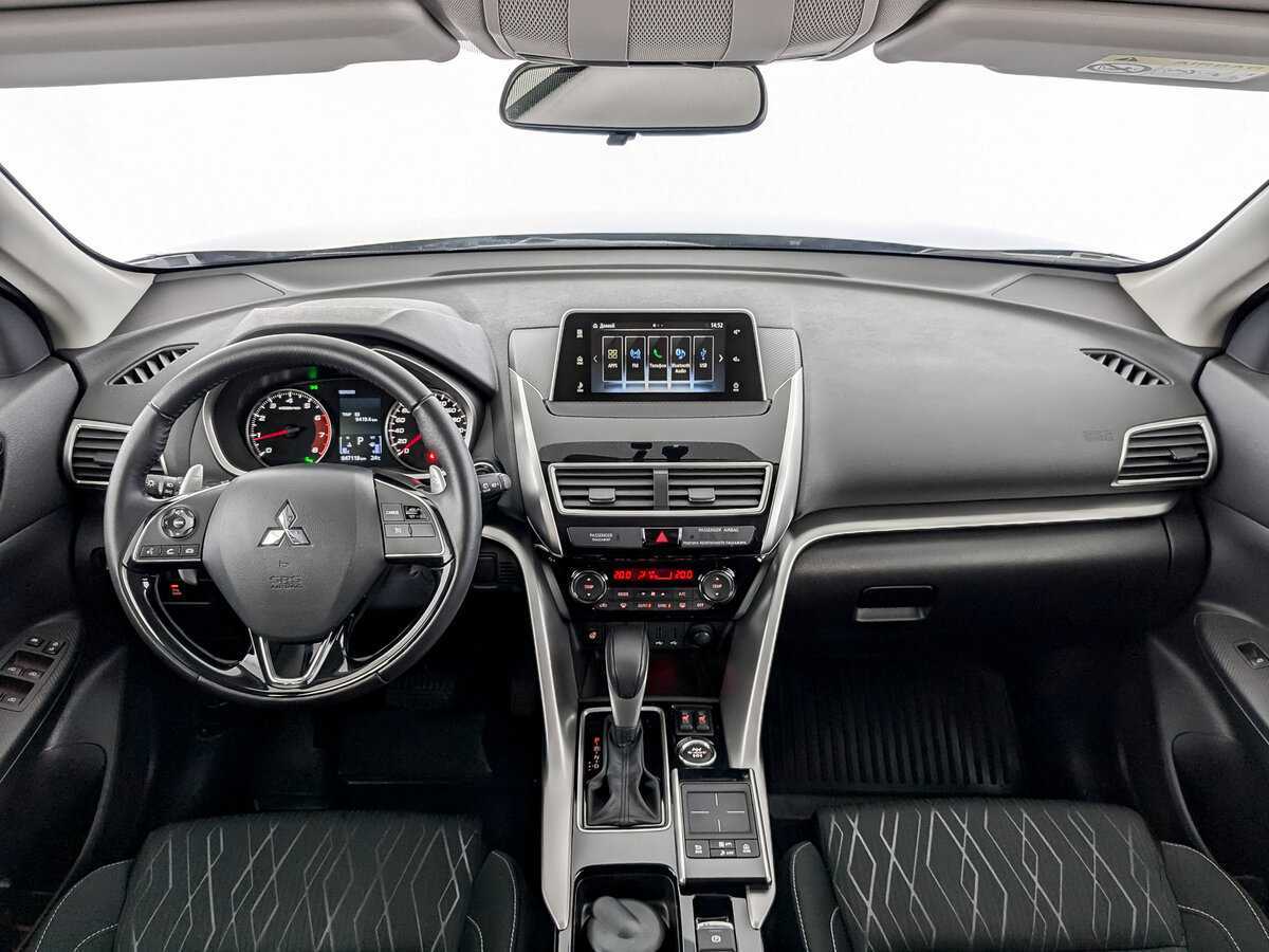 Б/У Митсубиши Еклипс Кросс 2019 года. Фото: #13