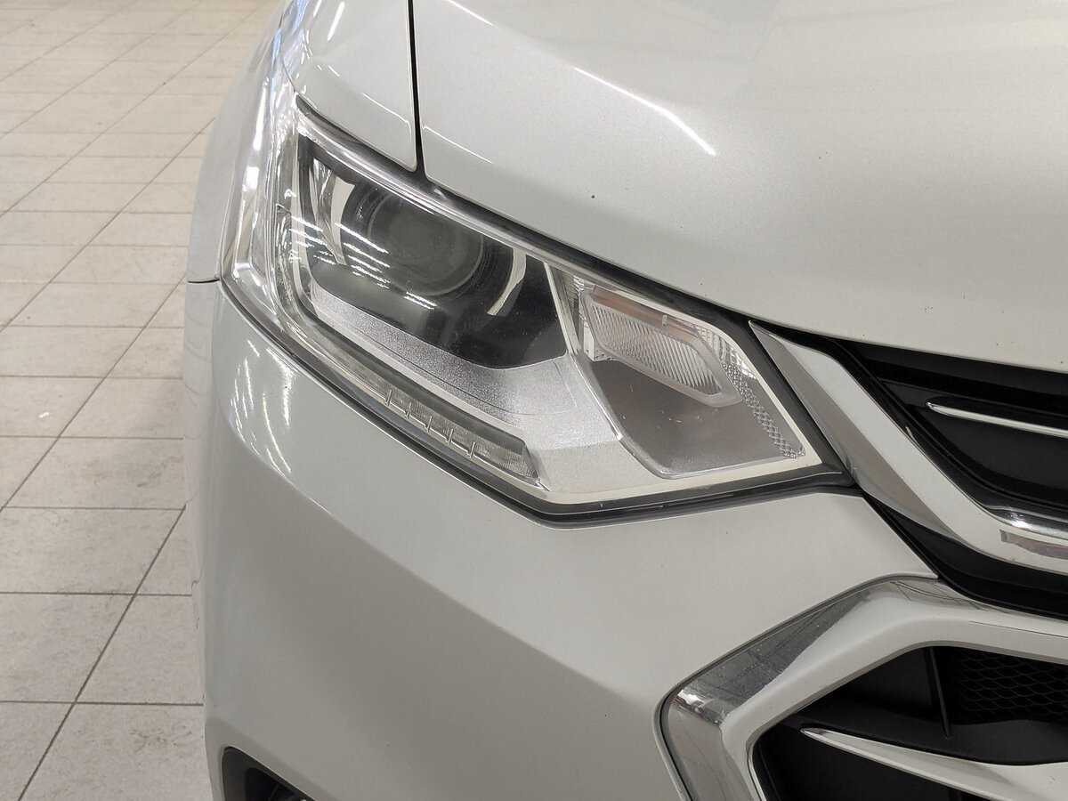 Б/У Шевроле Трэверс 2019 года. Фото: #10