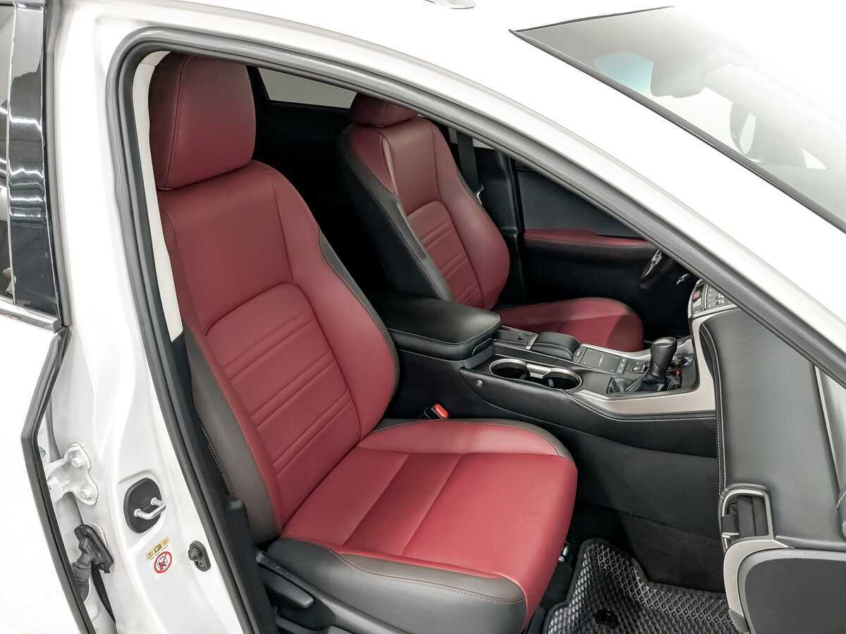 Б/У Лексус Н-Икс 2018 года. Фото: #22