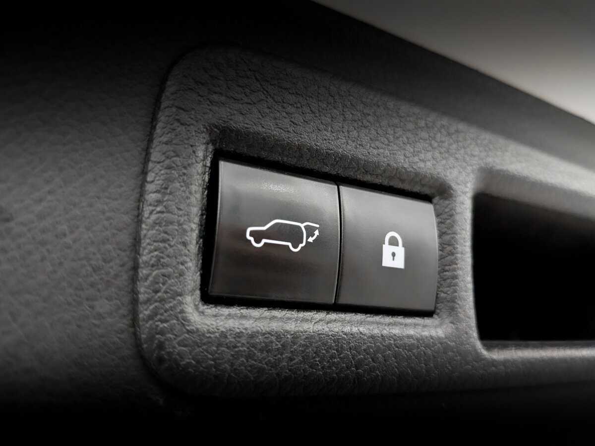 Б/У Лексус Н-Икс 2018 года. Фото: #26