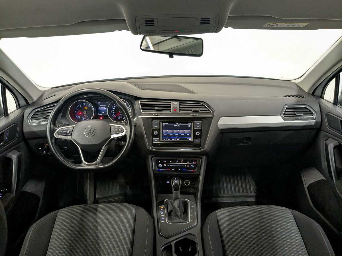 Б/У Фольксваген Тигуан 2021 года. Фото: #13