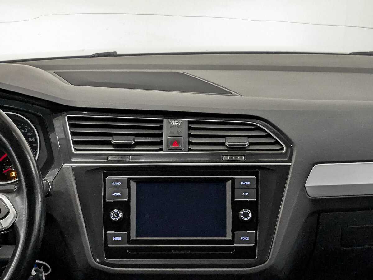 Б/У Фольксваген Тигуан 2021 года. Фото: #13