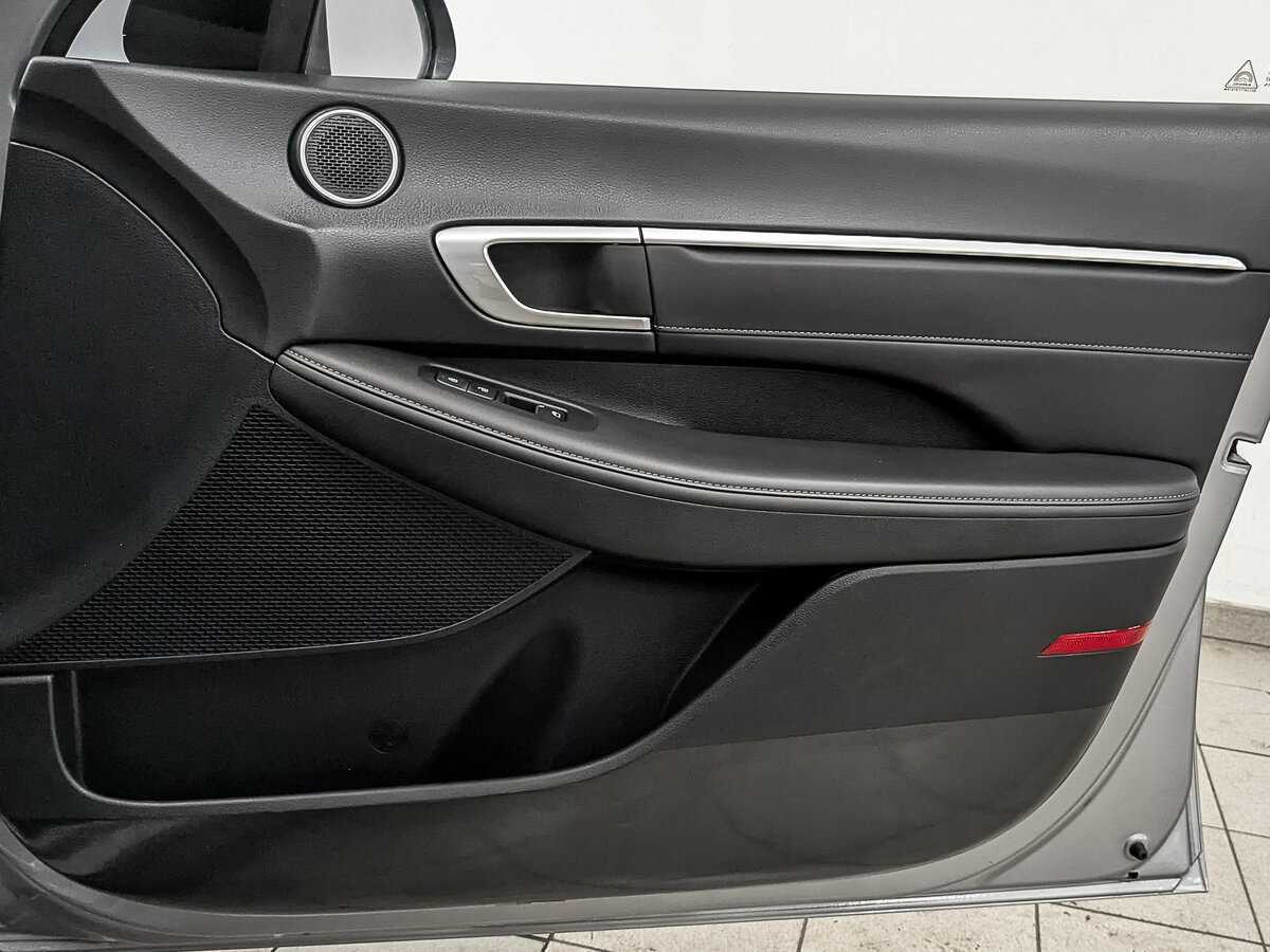 Б/У Хендай Соната 2022 года. Фото: #24