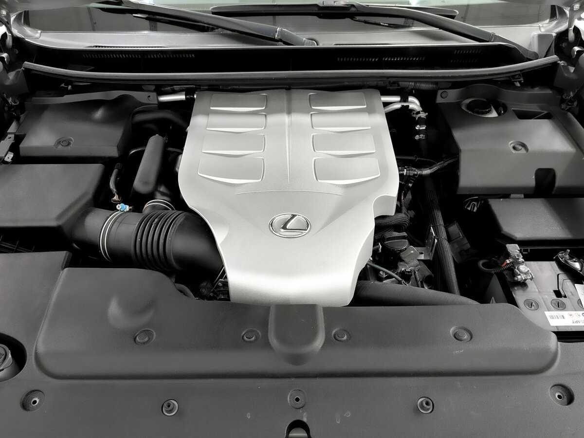 Б/У Лексус Г-Икс 2012 года. Фото: #8