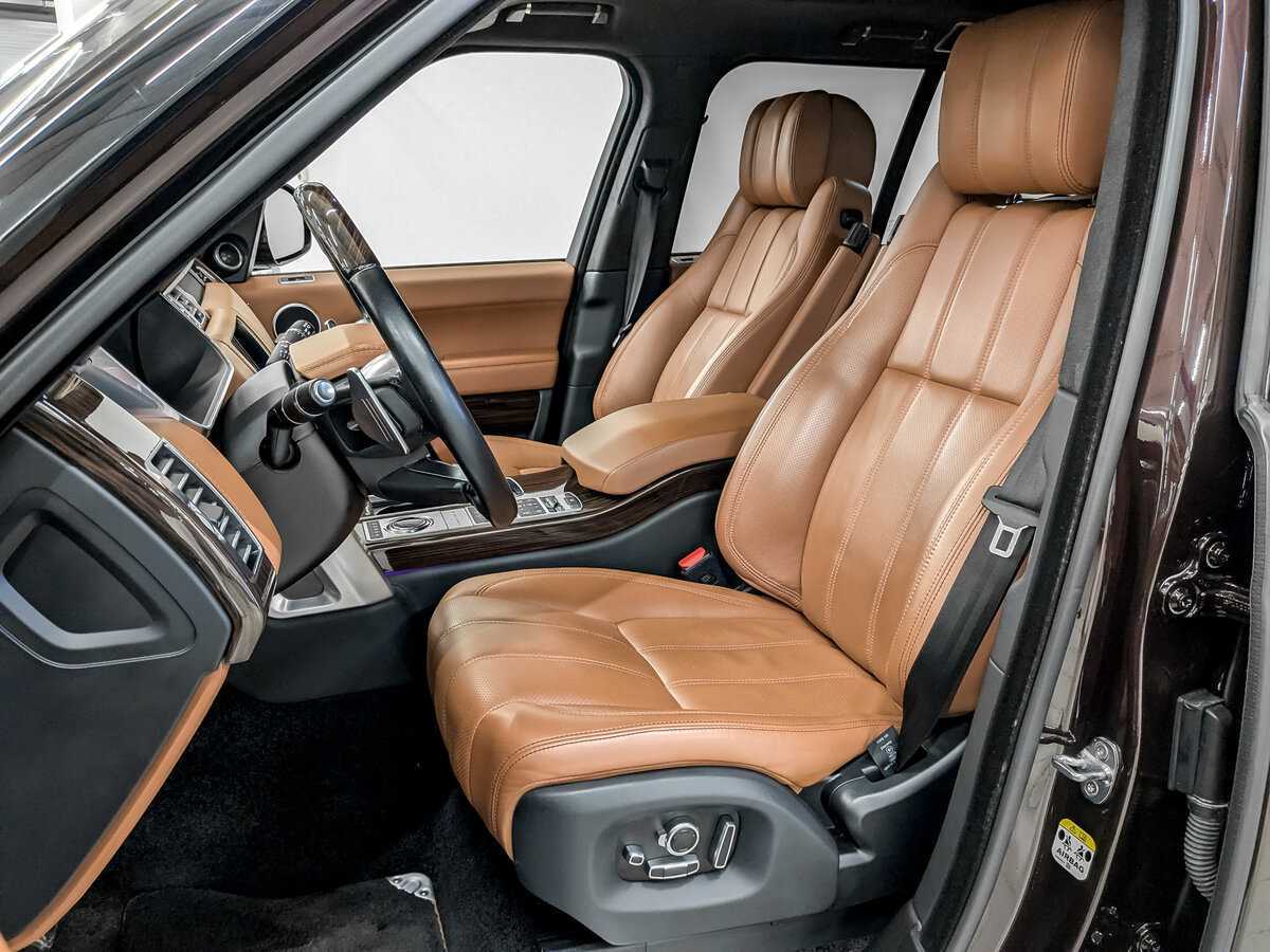 Б/У Лэнд Ровер Рэнж Ровер 2017 года. Фото: #17