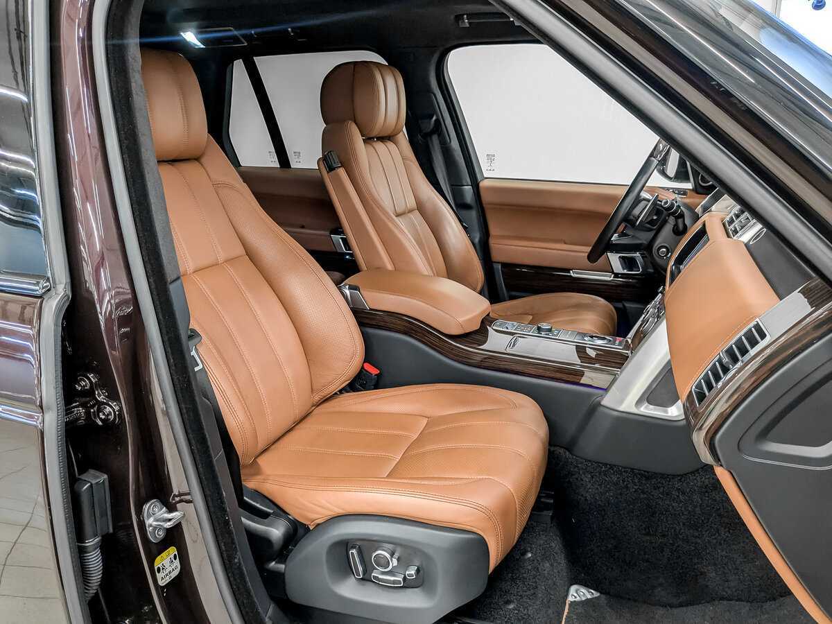 Б/У Лэнд Ровер Рэнж Ровер 2017 года. Фото: #20