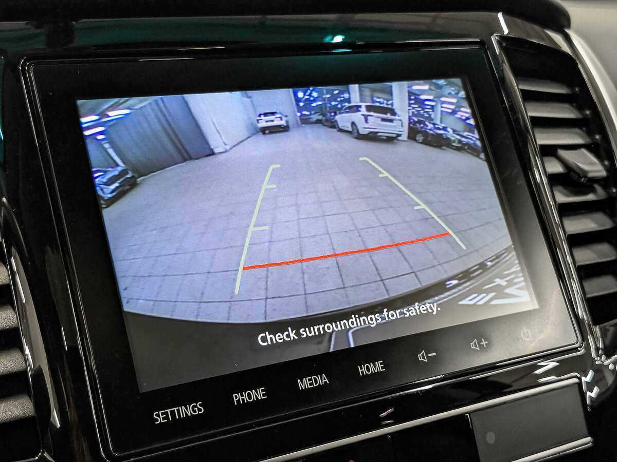 Б/У Митсубиши Монтеро Спорт 2021 года. Фото: #24