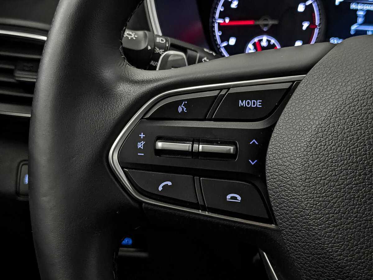 Б/У Хендай Санта Фе 2022 года. Фото: #24