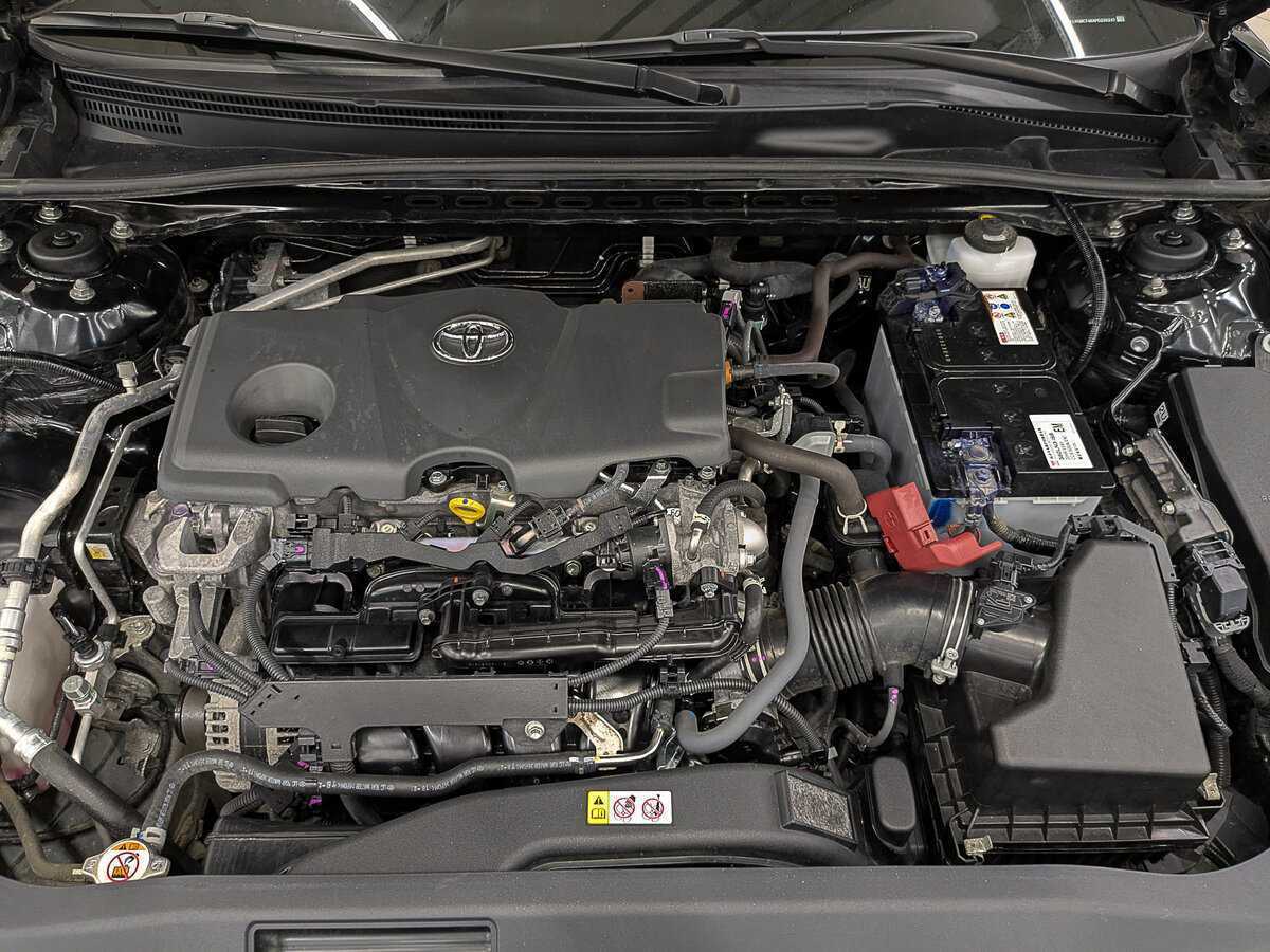 Б/У Тойота Камри 2023 года. Фото: #8