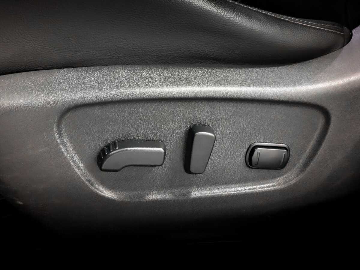 Б/У Ниссан Икс-Трейл 2019 года. Фото: #18