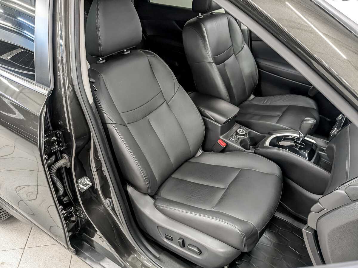 Б/У Ниссан Икс-Трейл 2019 года. Фото: #21