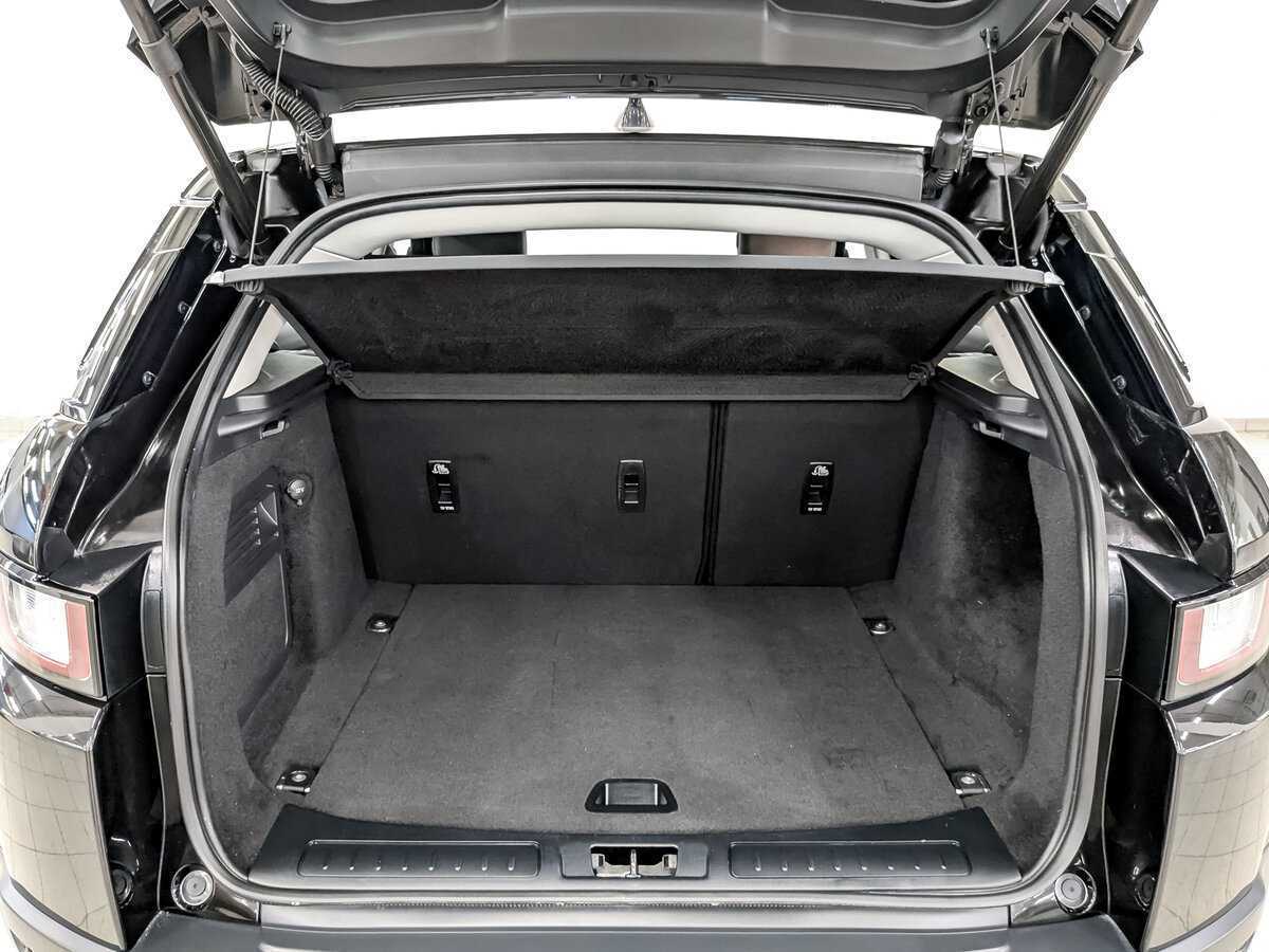 Б/У Лэнд Ровер Рэнж Ровер Эвок 2017 года. Фото: #9