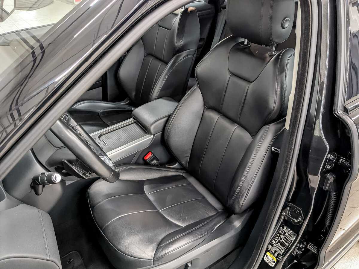 Б/У Лэнд Ровер Рэнж Ровер Эвок 2017 года. Фото: #16