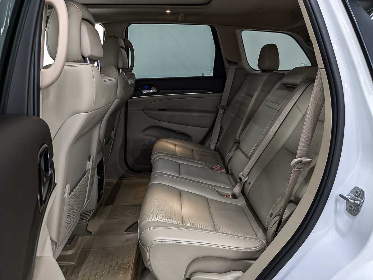 Б/У Джип Гранд Чироки 2021 года. Фото: #11