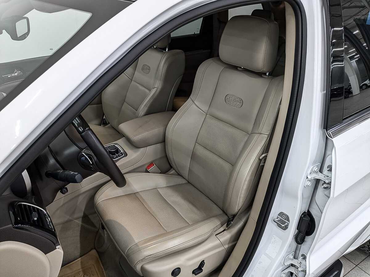 Б/У Джип Гранд Чироки 2021 года. Фото: #16