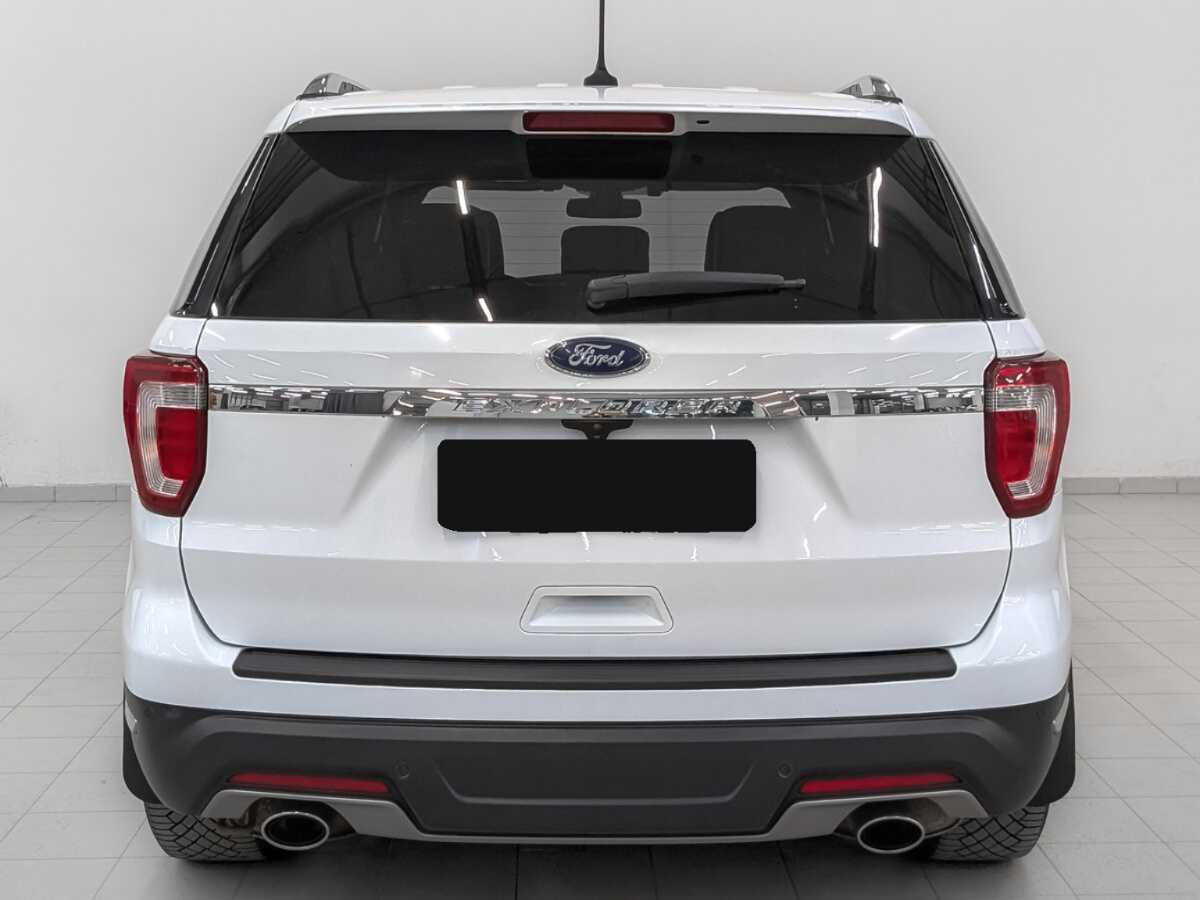 Б/У Форд Експлорер 2019 года. Фото: #5