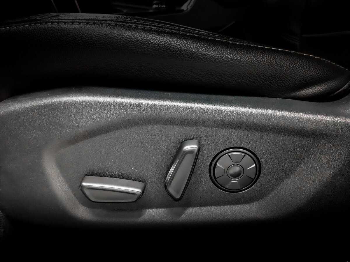 Б/У Форд Експлорер 2019 года. Фото: #18