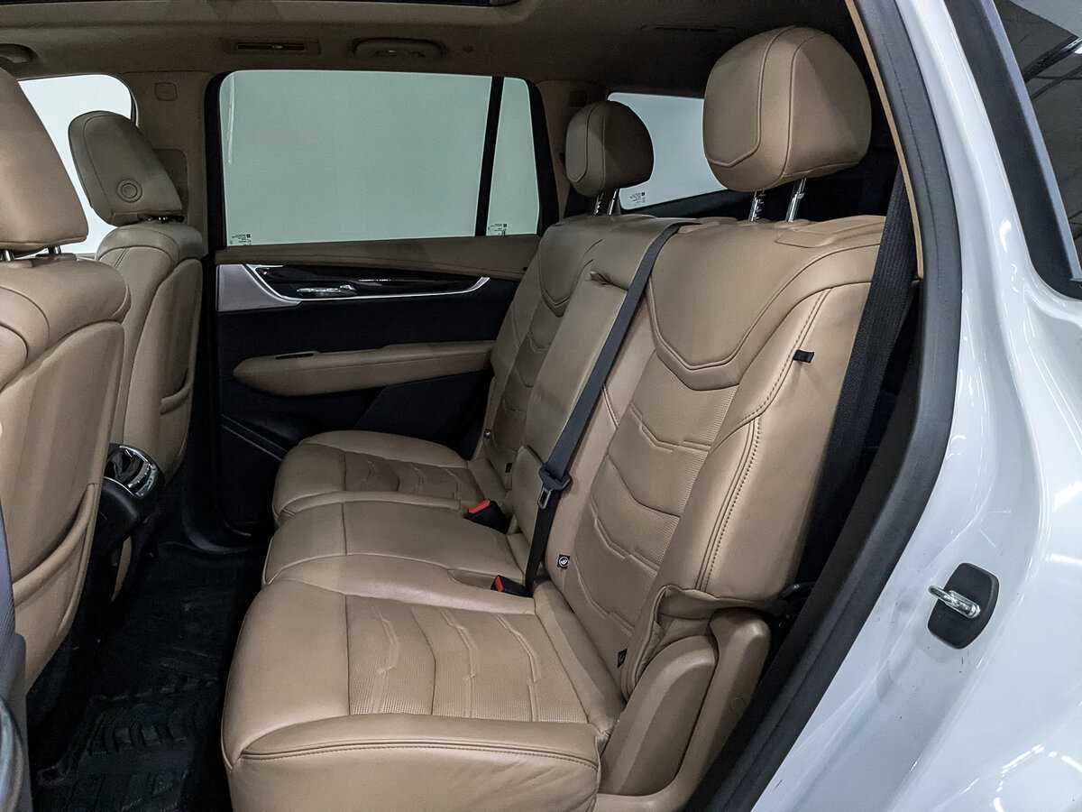 Б/У Кадиллак ИксТ6 2021 года. Фото: #15