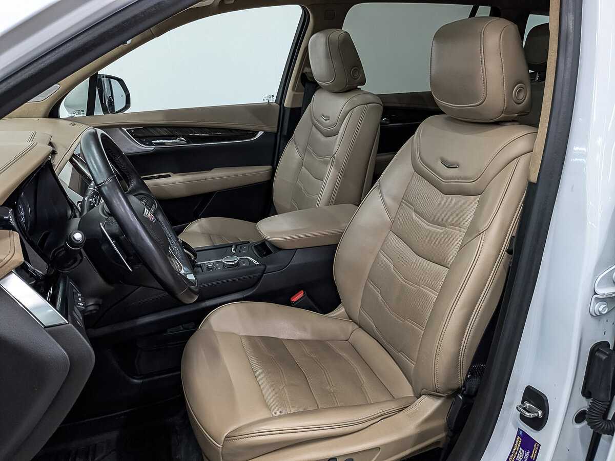 Б/У Кадиллак ИксТ6 2021 года. Фото: #17