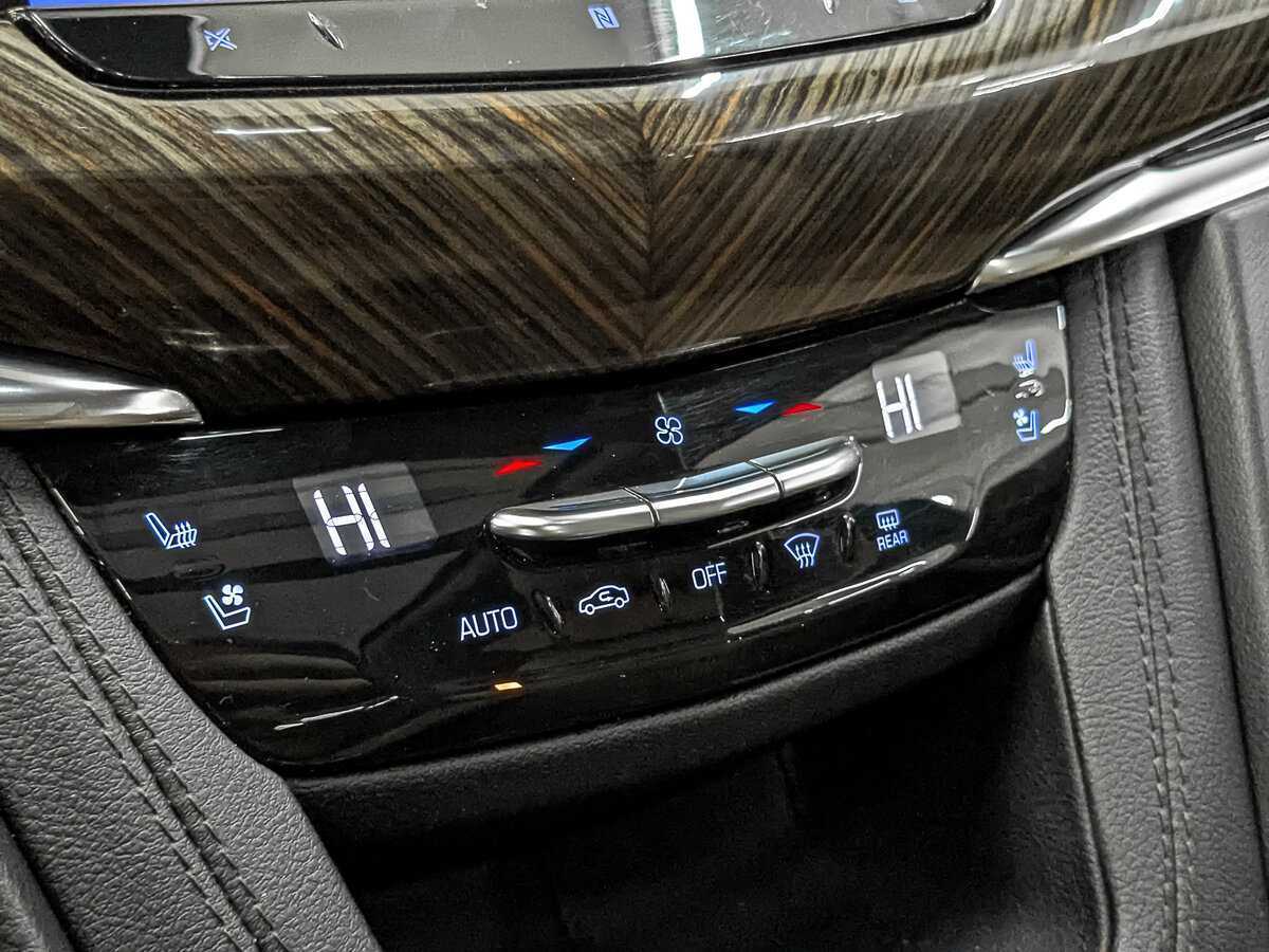 Б/У Кадиллак ИксТ6 2021 года. Фото: #18