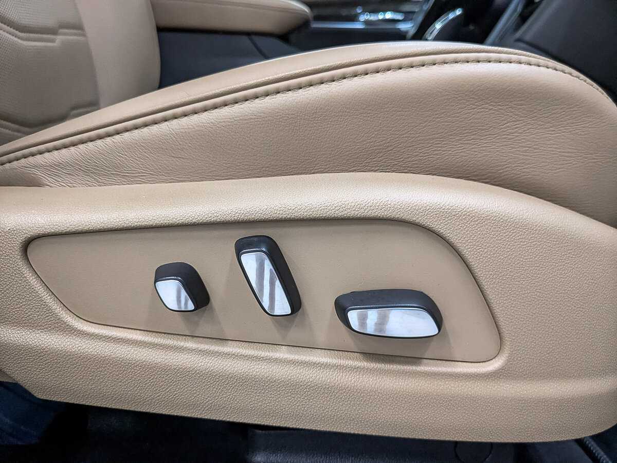 Б/У Кадиллак ИксТ6 2021 года. Фото: #22