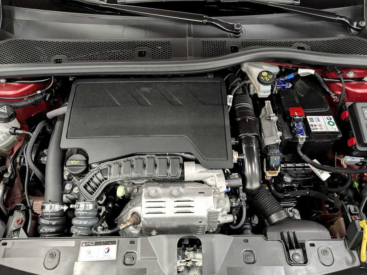 Б/У Пежо 2008 2022 года. Фото: #8