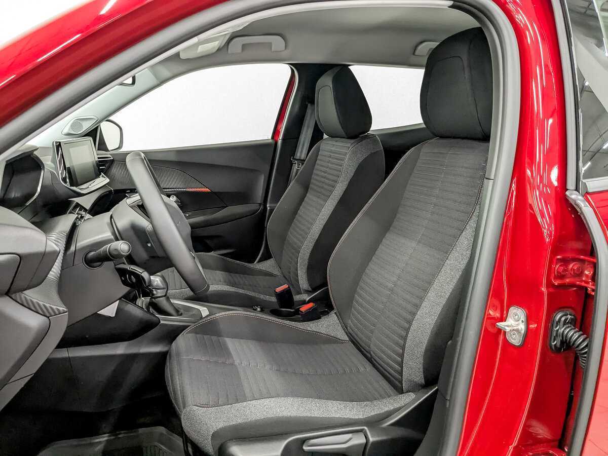 Б/У Пежо 2008 2022 года. Фото: #17