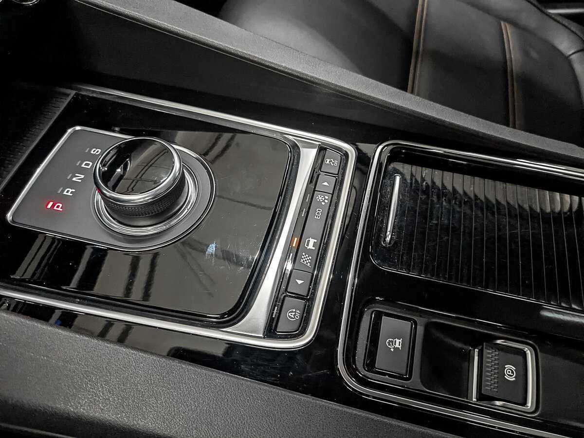 Б/У Ягуар Ф-Пэйс 2018 года. Фото: #22